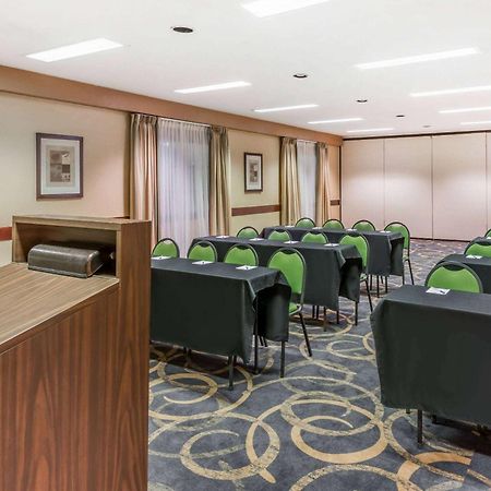 Baymont By Wyndham Greensburg מראה חיצוני תמונה
